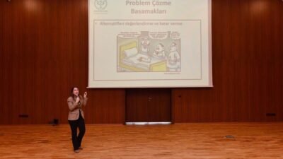 Altındağ Belediyesi ve Madalyon Psikoloji iş birliğiyle düzenlenen “Bir Karganın