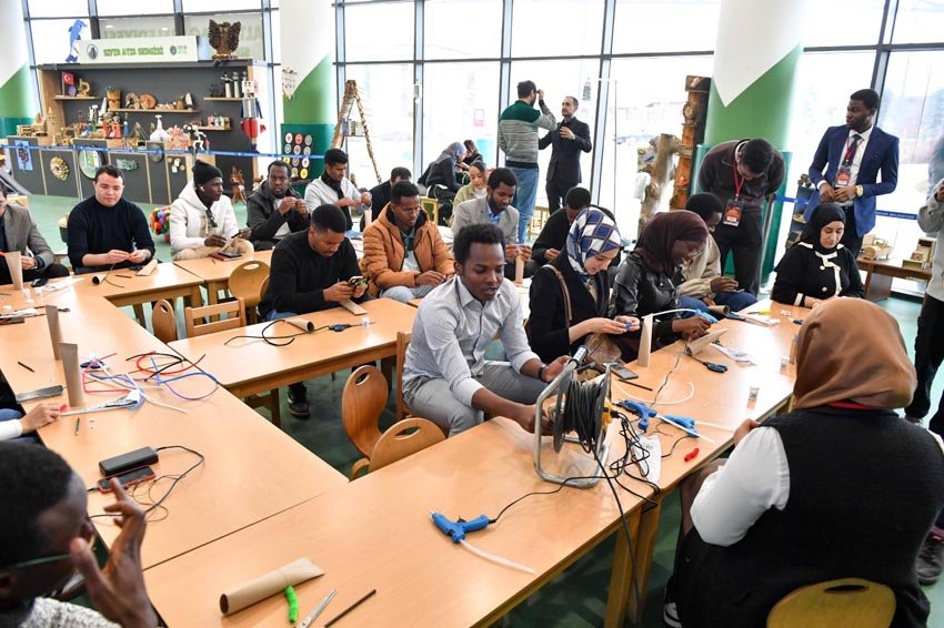 Türkiye’nin ilk “sıfır atık okulu” olma özelliğini taşıyan Altındağ Belediyesi