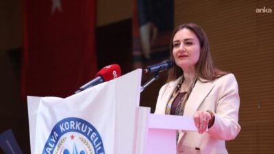 Antalya Büyükşehir Belediyesi Başkanvekili Özdemir Korkutelililerle iftarda bir araya geldi Antalya Korkutelililer Derneği’nin geleneksel iftar yemeğine katılan Antalya Büyükşehir Belediyesi