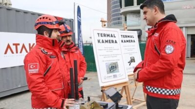 Olası afetlere karşı hazırlık çalışmalarını sürdüren Ataşehir Belediyesi, ilçedeki mahallelere