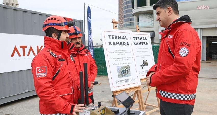 Olası afetlere karşı hazırlık çalışmalarını sürdüren Ataşehir Belediyesi, ilçedeki mahallelere