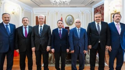 Adalet Bakanı Akın Gürlek, Anayasa Mahkemesi Başkanı Kadir Özkaya ve