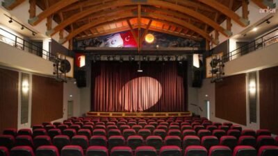 Ayvalık Belediyesi Rauf Denktaş Kültür Merkezi, yarın saat 15.00’te kapılarını