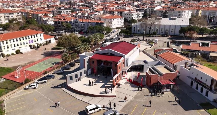 Ayvalık Belediyesi tarafından Kırlangıç Yaşam Merkezi bünyesinde yapımı tamamlanan 300