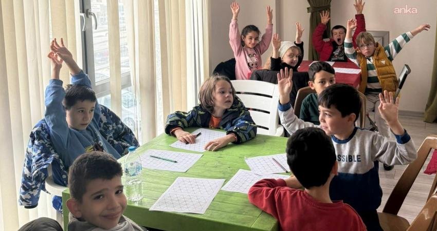 Ayvalık Belediyesi 19 Mayıs Cihan Şişman Gençlik Merkezi’nde yarıyıl tatili