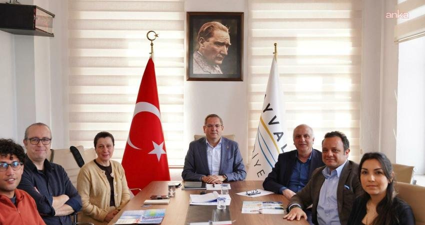 Ayvalık Kent Arşivi ve Araştırma Merkezi için deneyim paylaşımı Ayvalık Belediyesi’nin kentsel bellek çalışmaları kapsamında kurulması planlanan Ayvalık Kent