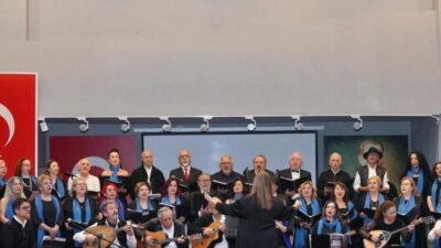 Ayvalık Belediyesi’nin katkılarıyla İsmet İnönü Kültür Merkezi’nde Türkiye ile Yunanistan