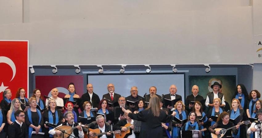 Ayvalık Belediyesi’nin katkılarıyla İsmet İnönü Kültür Merkezi’nde Türkiye ile Yunanistan