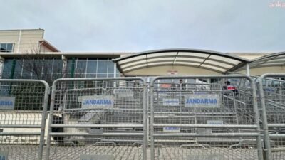 İstanbul 1. Ağır Ceza Mahkemesi'nce, Silivri'de görülen Aziz İhsan Aktaş