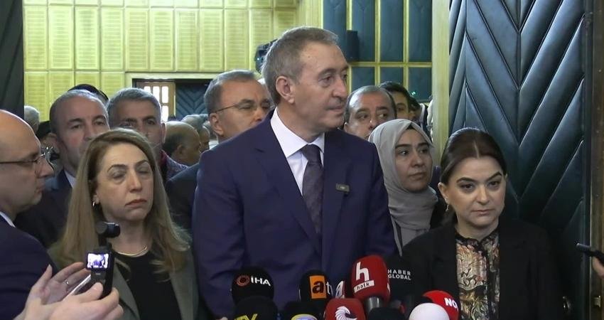 DEM Parti Eş Genel Başkanı Tuncer Bakırhan, MHP Genel Başkanı