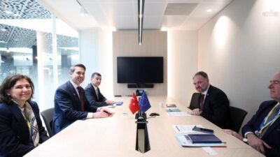 Enerji ve Tabii Kaynaklar Bakanı Alparslan Bayraktar, Fransa’da Avrupa Komisyonu