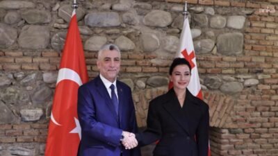 Ticaret Bakanı Ömer Bolat,  7. Türkiye-Azerbaycan-Gürcistan İş Forumu'na katılmak