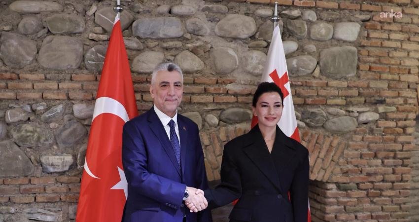 Ticaret Bakanı Ömer Bolat,  7. Türkiye-Azerbaycan-Gürcistan İş Forumu'na katılmak