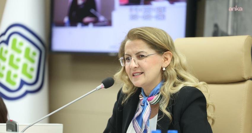 Bakırköy Belediye Başkanı Ayşegül Ovalıoğlu, "Bugün içinde bulunduğumuz bu sıkıntılardan