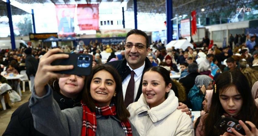 Balçova’da ramazan sofraları mahallelerde kuruluyor Balçova'da Çetin Emeç ve Eğitim Mahallesi sakinleri, ramazanın ilk iftar