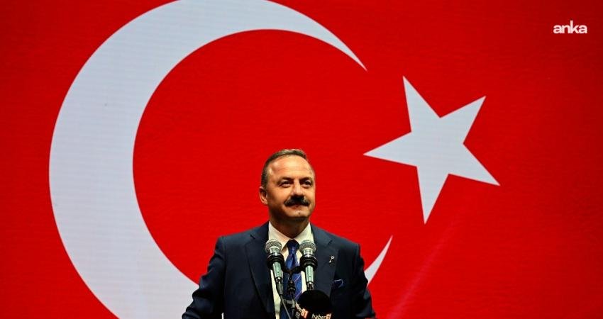 Balıkesir’de F-16 uçağının düşmesi… Anahtar Parti Genel Başkanı Ağıralioğlu’ndan taziye mesajı Anahtar Parti Genel Başkanı Yavuz Ağıralioğlu, Balıkesir'de F-16 uçağının düşmesi