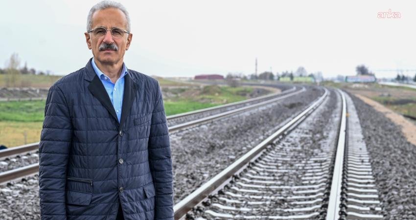 Ulaştırma ve Altyapı Bakanı Abdulkadir Uraloğlu, Başkentray Banliyö Hattı'nı Sincan İstasyonu
