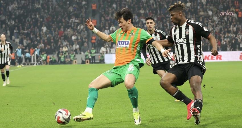 Beşiktaş, Süper Lig’in 21. haftasında sahasında Alanyaspor ile 2-2 berabere