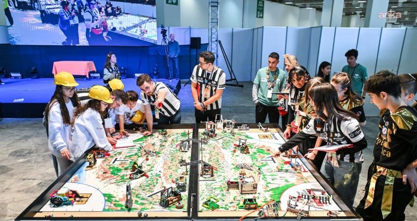 Bilim Kahramanları Buluşuyor FIRST LEGO League Challenge turnuvalarının 22. sezonu