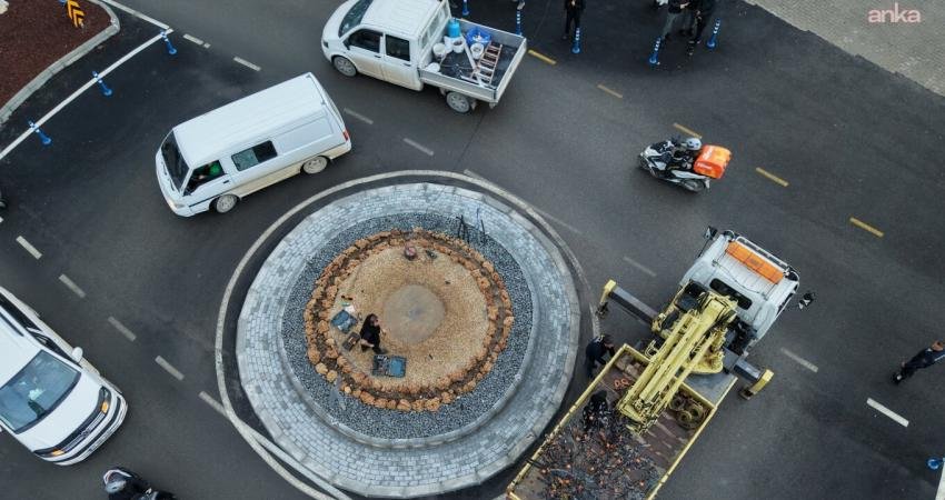Bodrum Belediyesi, Müskebi Mahallesi’nde kavşak düzenleme çalışmalarını tamamladı Bodrum Belediyesi, Müskebi Mahallesi’nde uzun süredir trafik yoğunluğunun yaşandığı kavşakta