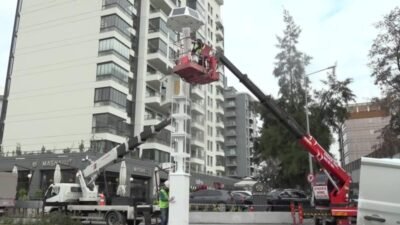 Bornova Belediyesi’nin Abide-i Hürriyet Meydanı’na kurduğu Türkiye’nin en kapsamlı hibrit