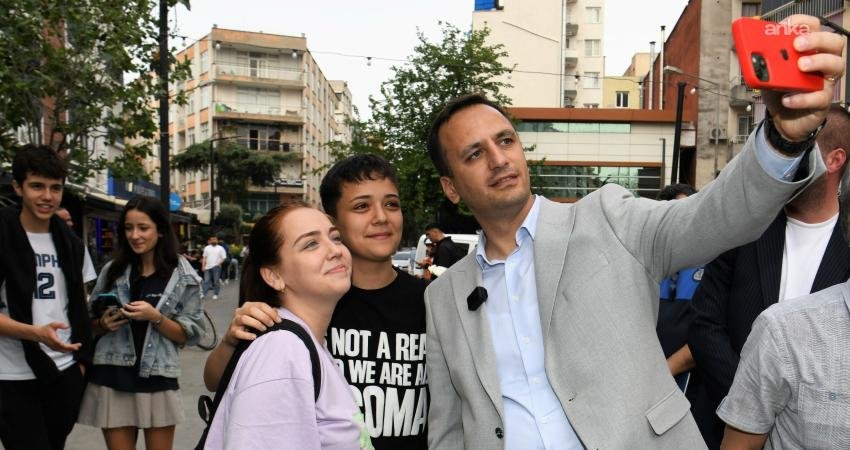 Bornova Belediyesi, hayata geçireceği Altın Gelecek Projesi ile maddi imkansızlıklar