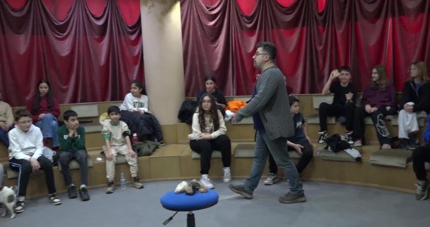 Bornova Belediyesi tarafından düzenlenen “Mutfakta Bilim” temalı Kış Bilim Kampı,