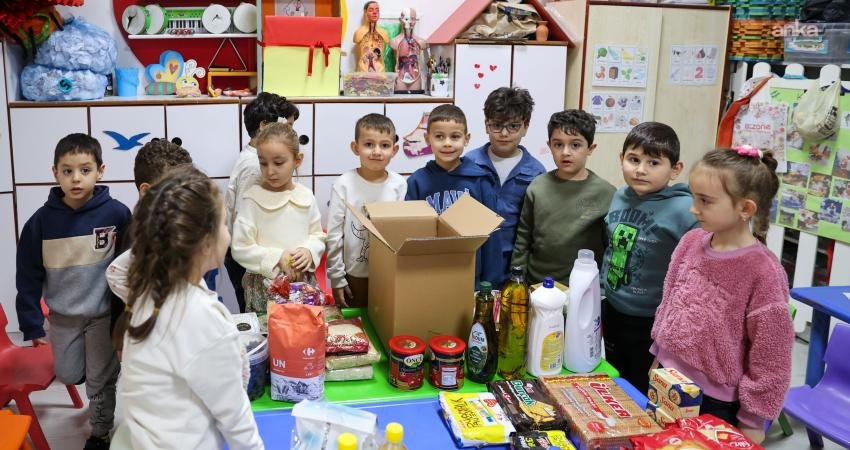 Buca’da ramazan dayanışması büyüyor Buca’da dayanışma kültürü bu kez anaokulu sıralarından yükseldi. Hayme Hatun