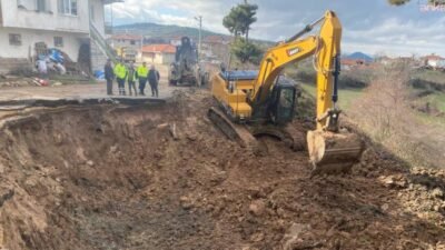 Bursa Büyükşehir Belediyesi, son günlerde yaşanan yağışlar dolayısıyla kent merkezi