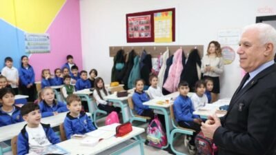 Bursa Büyükşehir Belediyesi, Geçit Yunus Emre İlkokulu Kütüphanesi'nin yenilenmesine katkı