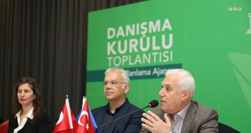 Bursa Büyükşehir Belediye Başkanı Mustafa Bozbey, 2050 vizyonlu 1/100.000’lik Çevre