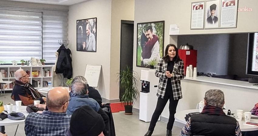 Çankaya Belediyesi, dijitalleşmeyle artan risklere karşı ileri yaş bireyleri bilinçlendirmek