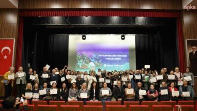 Çankaya Belediyesi’nin bahçıvanlık eğitimini başarıyla tamamlayan 300 kursiyer, Yılmaz Güney