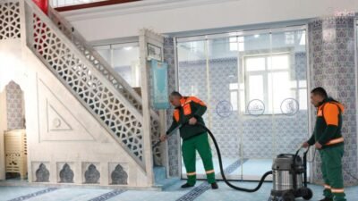 Çankaya Belediyesi, ramazan ayı öncesinde ilçede bulunan ibadethanelerde kapsamlı temizlik