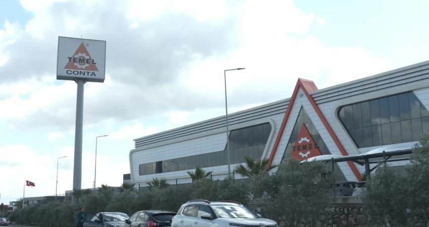 CHP Genel Başkan Yardımcısı Karasu’dan grevde olan Temel Conta işçilerine destek… CHP Genel Başkan Yardımcısı Ulaş Karasu, Torbalı’daki Temel Conta fabrikası