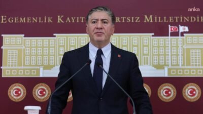 CHP Grup Başkanvekili Murat Emir, gazeteci Alican Uludağ'ın sosyal medya