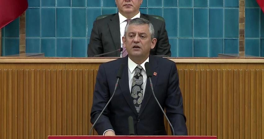 CHP Genel Başkanı Özgür Özel, iktidarın otoyol ve boğaz köprülerle