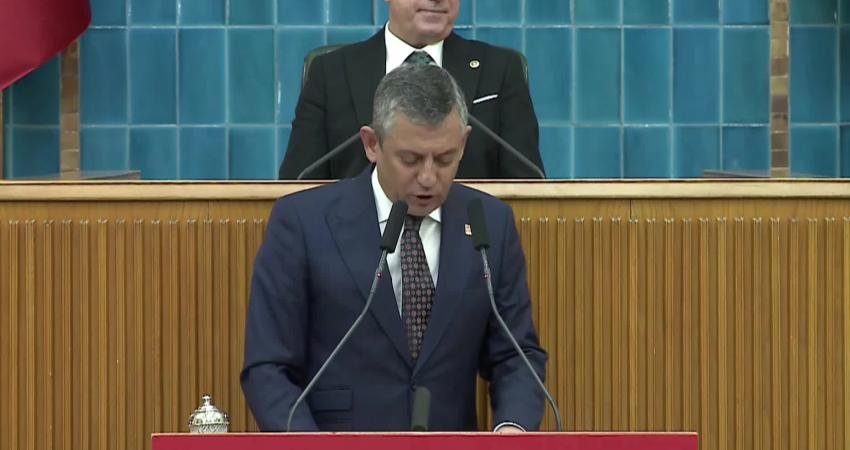 Özgür Özel’den Akın Gürlek’e “mal varlığını açıkla” çağrısı: “Hodri meydan, süreniz bir haftadır” CHP Genel Başkanı Özgür Özel, Adalet Bakanlığı'na atanan Akın Gürlek'e