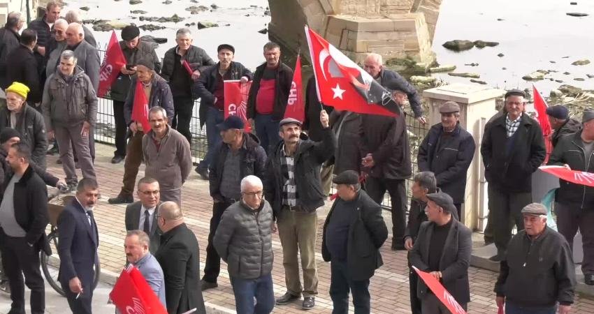 CHP İstanbul Milletvekili Cemal Enginyurt, "birilerinin 'Emekliler ölmüyor, uzun yaşıyorlar' dediğini"