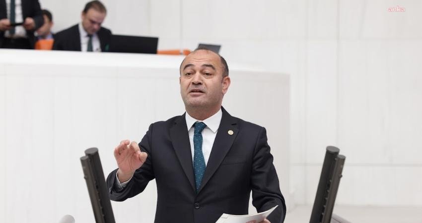 CHP’li Karabat: “Emekliye seyyanen zam için para yok ama faiz söz konusu olunca trilyonlar var” CHP Genel Başkan Yardımcısı Özgür Karabat, "Emekliye seyyanen zam için