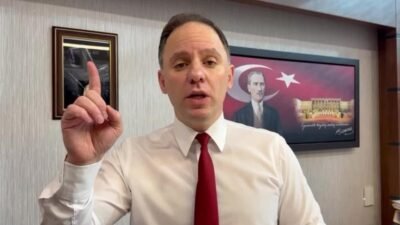 CHP Genel Başkan Yardımcısı Deniz Yavuzyılmaz, Karayolları Genel Müdürlüğü'nün (KGM) işlettiği Anadolu