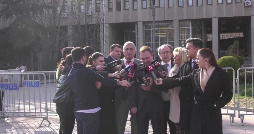 CHP’nin 38. Olağan Kurultay davası… Lütfü Savaş’ın avukatı Üregen: “Gerçekler elbette açığa çıkacaktır” Eski Hatay Büyükşehir Belediye Başkanı Lütfü Savaş'ın avukatı Onur Yusuf