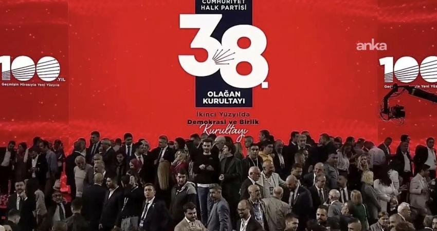 CHP’nin 38. Olağan Kurultayı’nda usulsüzlük iddiasıyla açılan davanın, 9 Mart’ta görülecek İBB davası ile birleştirilmesi istendi Ankara 26. Asliye Ceza Mahkemesi, CHP'nin 38. Olağan Kurultayı'nda usulsüzlük