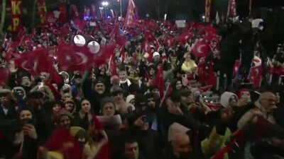 CHP Genel Başkanı Özgür Özel, İstanbul Büyükşehir Belediyesi davasında yargılamanın