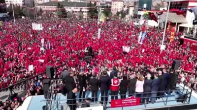 CHP Genel Başkanı Özgür Özel, önümüzdeki yerel seçimlerde Kocaeli Büyükşehir