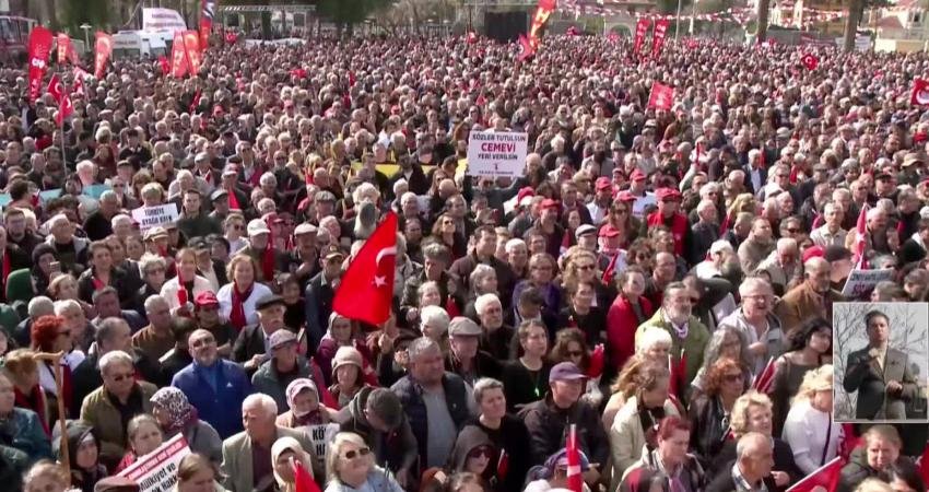 CHP’nin Milas’ta “Millet İradesine Sahip Çıkıyor” mitingi… Özgür Özel: “89 miting bu kadar güçlü anlatamazdım” CHP Genel Başkanı Özgür Özel, "Bütün Türkiye’nin önünde bugüne kadar