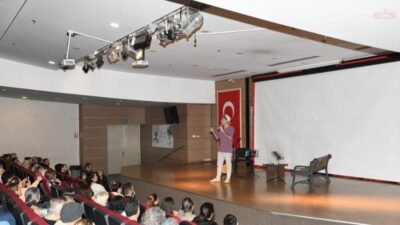 Çiğli Belediyesi, Sevgililer Günü haftasında düzenlediği etkinliklerle ilçe sakinlerini bir