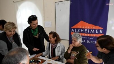 Çukurova Belediyesi, Türkiye Alzheimer Derneği Adana Şubesi iş birliğiyle "Zihinsel