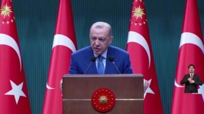 Cumhurbaşkanı Recep Tayyip Erdoğan, "Şimdi de imalat sanayi işletmelerimizin finansmana