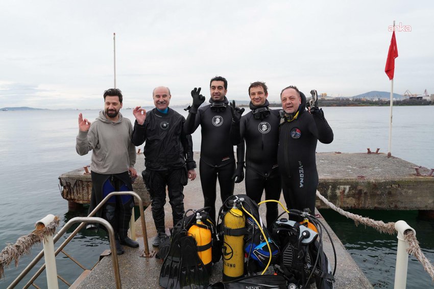 Akdeniz’de sayıları giderek azalan pina ve deniz çayırlarının Tuzla kıyılarında